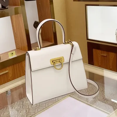FRENCH STYLE LEATHER KELLY BAG